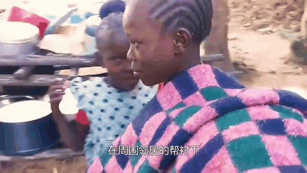 新澳2025年正版资料和养3弟妹女生遭堵门与女孩不堪养活三弟妹压力轻生续