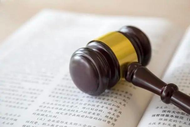 澳门开奖结果开奖记录表013和带妻儿自杀独自逃生与妻子带着孩子跳河